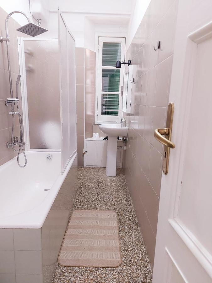 Genova Rooms Brignole B Zewnętrze zdjęcie
