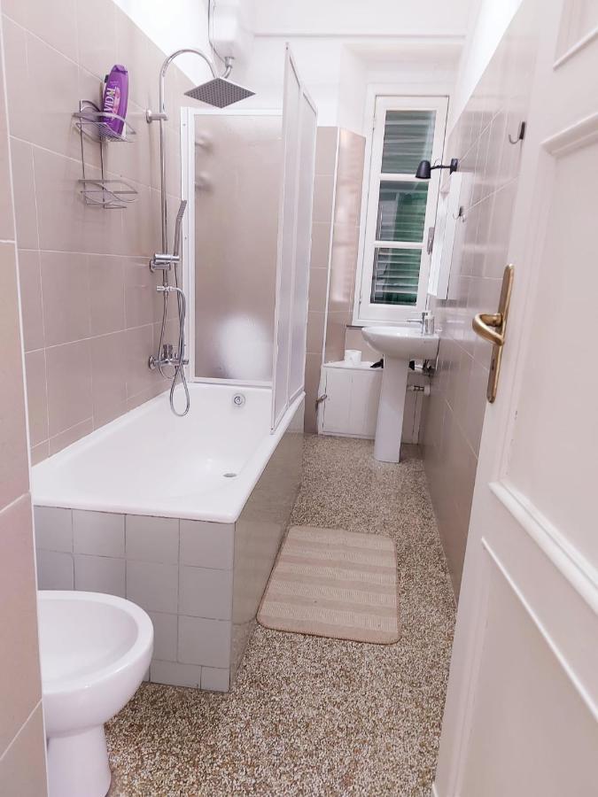 Genova Rooms Brignole B Zewnętrze zdjęcie